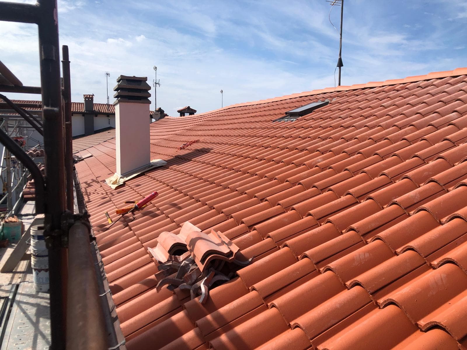 Copertura completa con tegole nuove